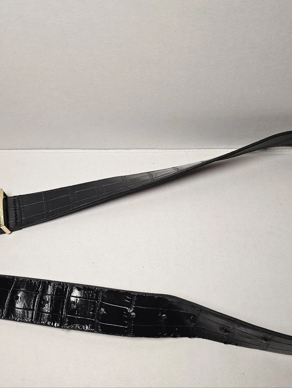 Topshop Faux Croc Black Women's Belt with Decorative Gold Buckle Size S/M 19x15